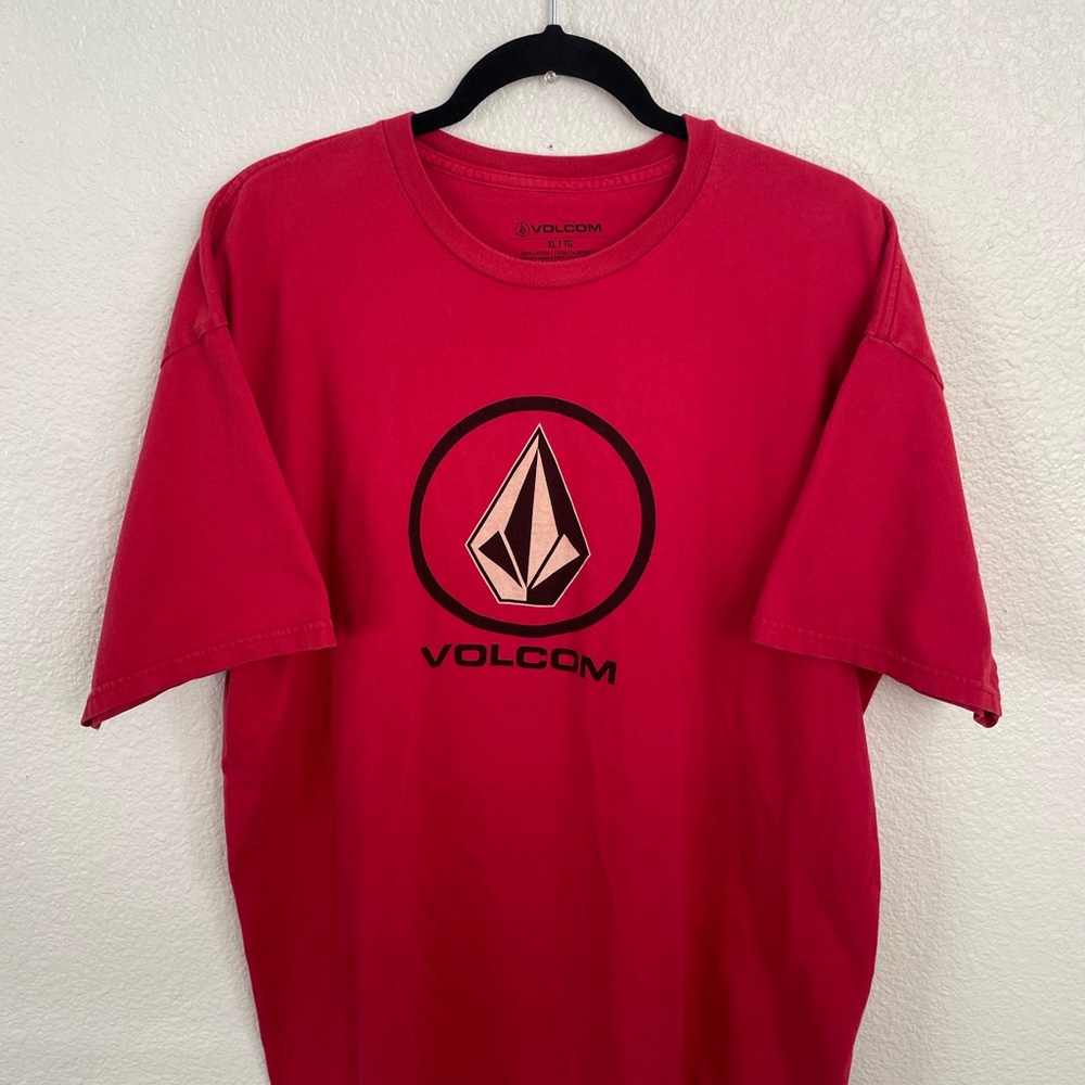 Vintage Y2K Volcom Emblem T Shirt Size XL